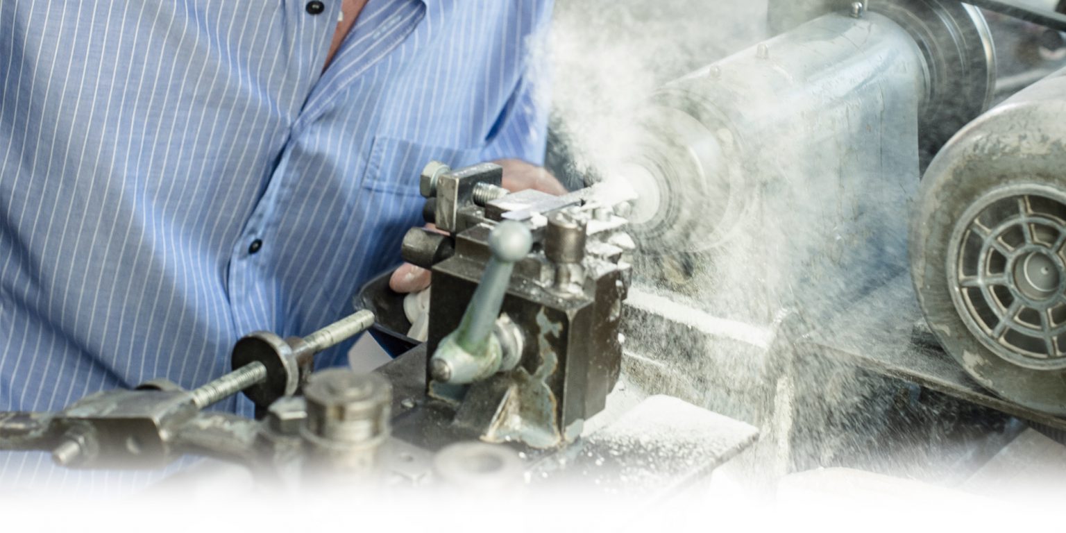 Perlmuttknopfdrechslerei Felling